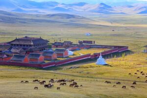 Mongolia: Land of Vast Steppes and Nomadic Traditions The Nomadic Way of Life