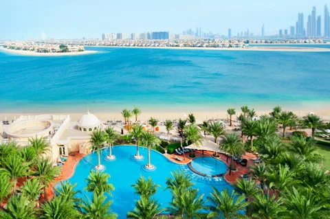 Dubai's Beaches: Sun, Sand, and Relaxation