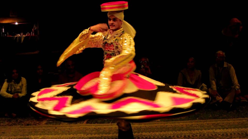 Tanoura dance show