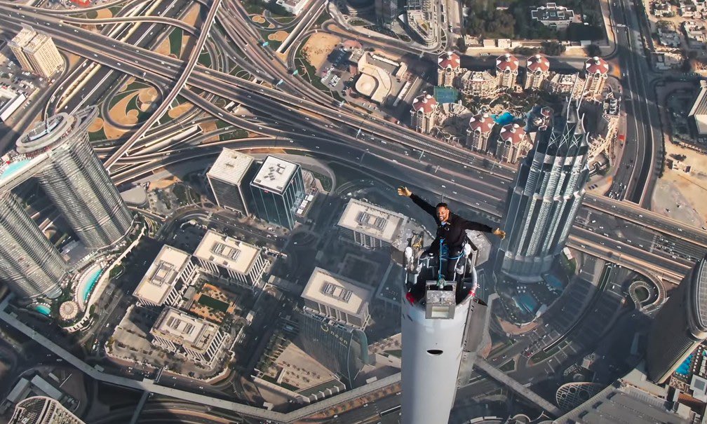 Sky View Observatory's Burj Khalifa 5