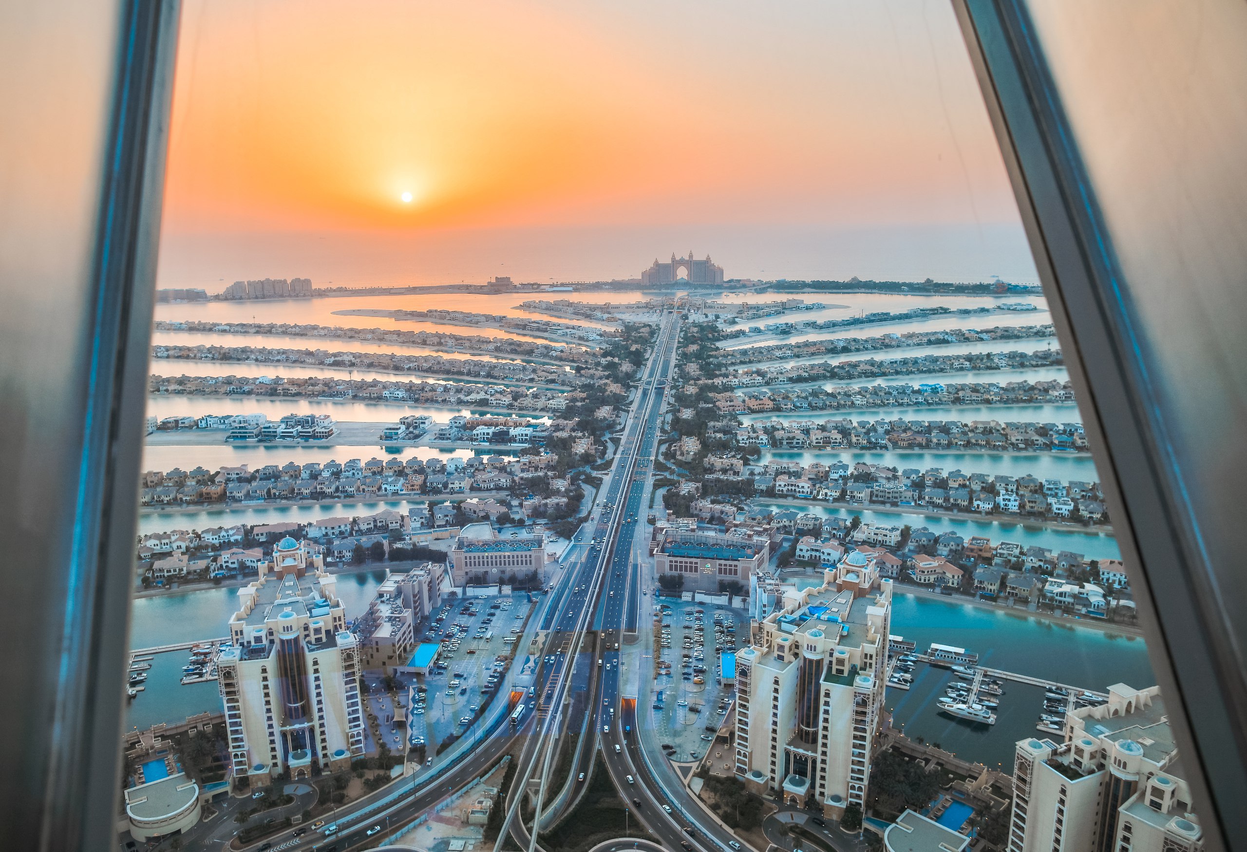 Sky View Observatory's Burj Khalifa 4