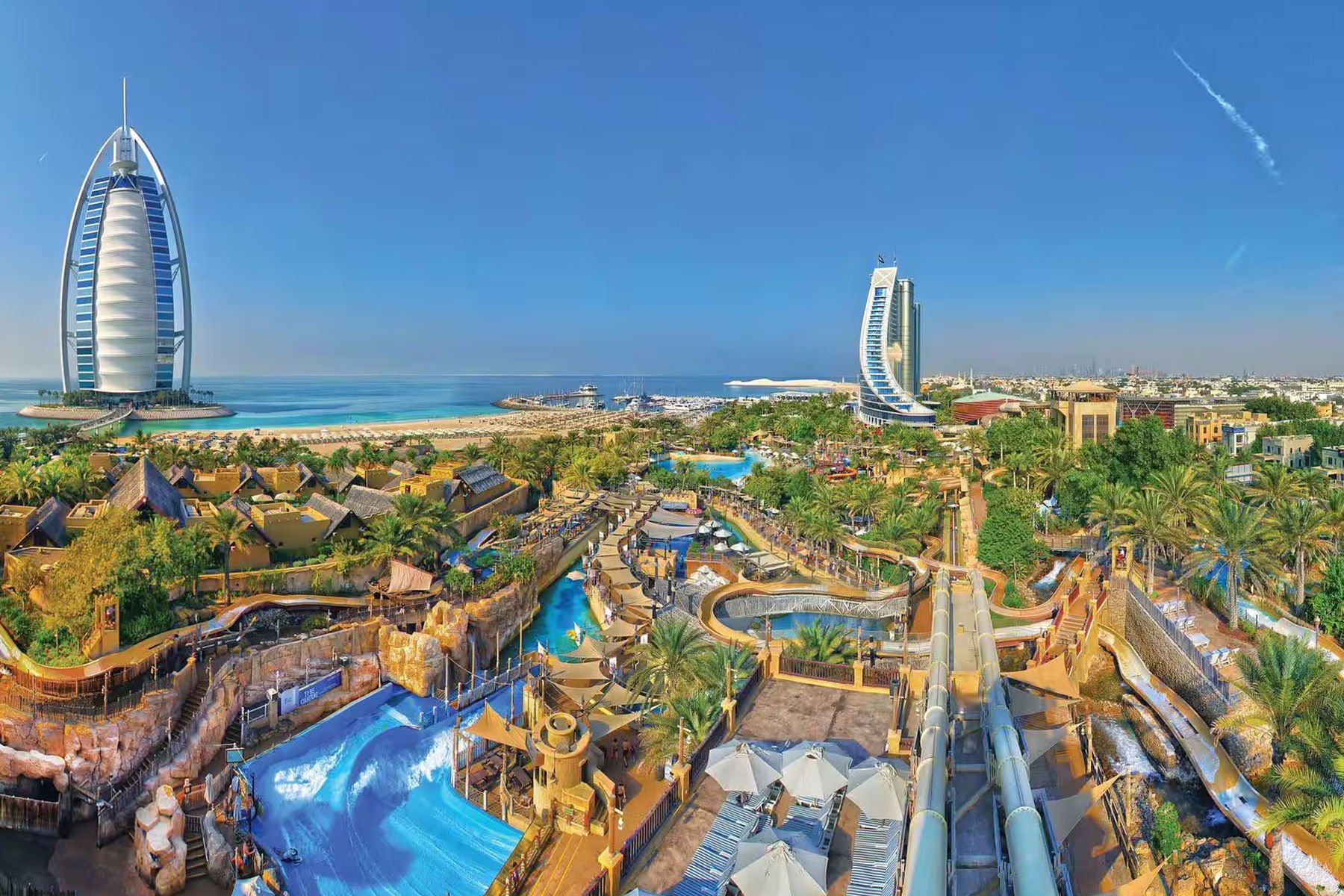 12-Minute Shared Dubai Helicopter Tour + Aquaventure Water Park