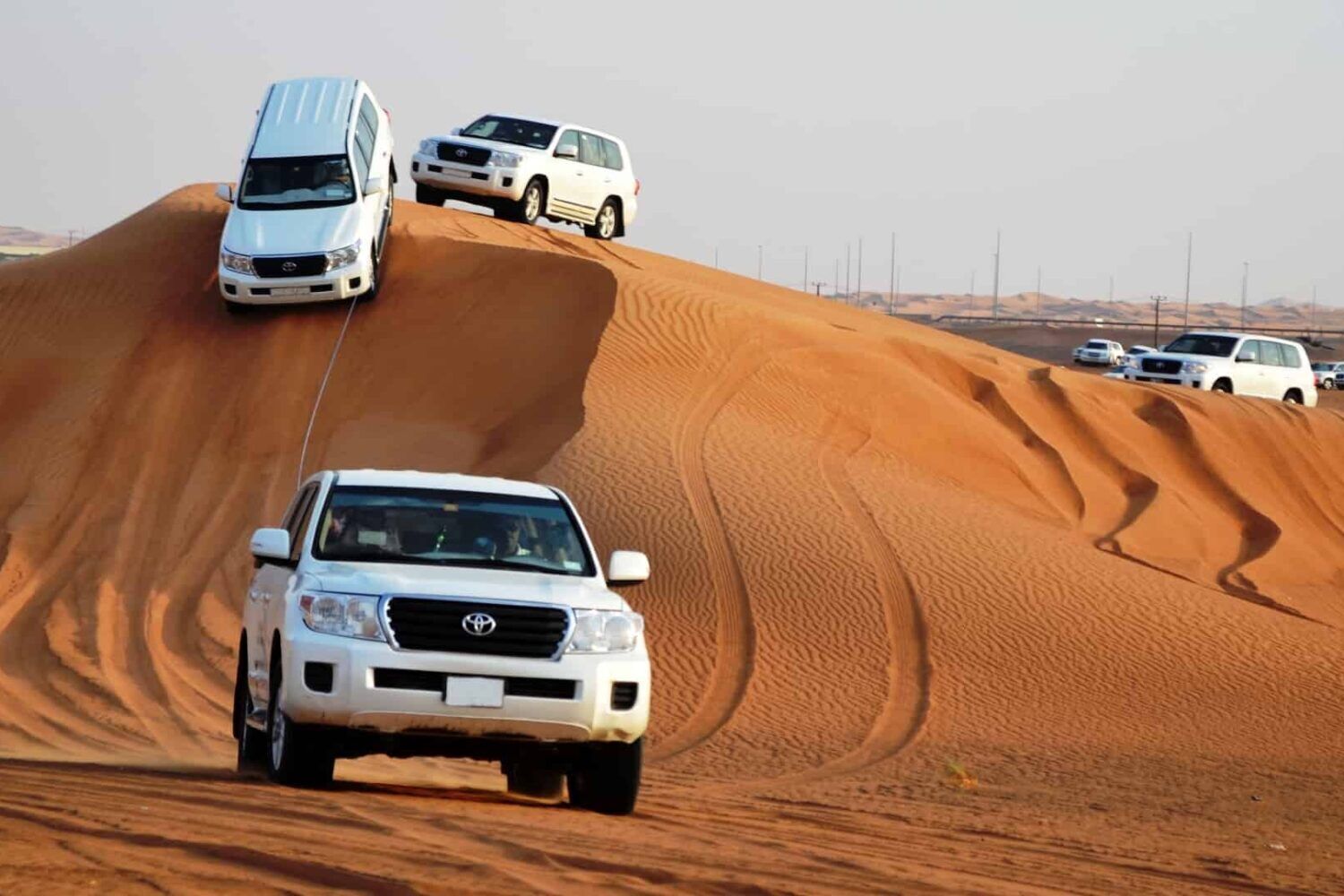 visit dubai desert safari dune bashing