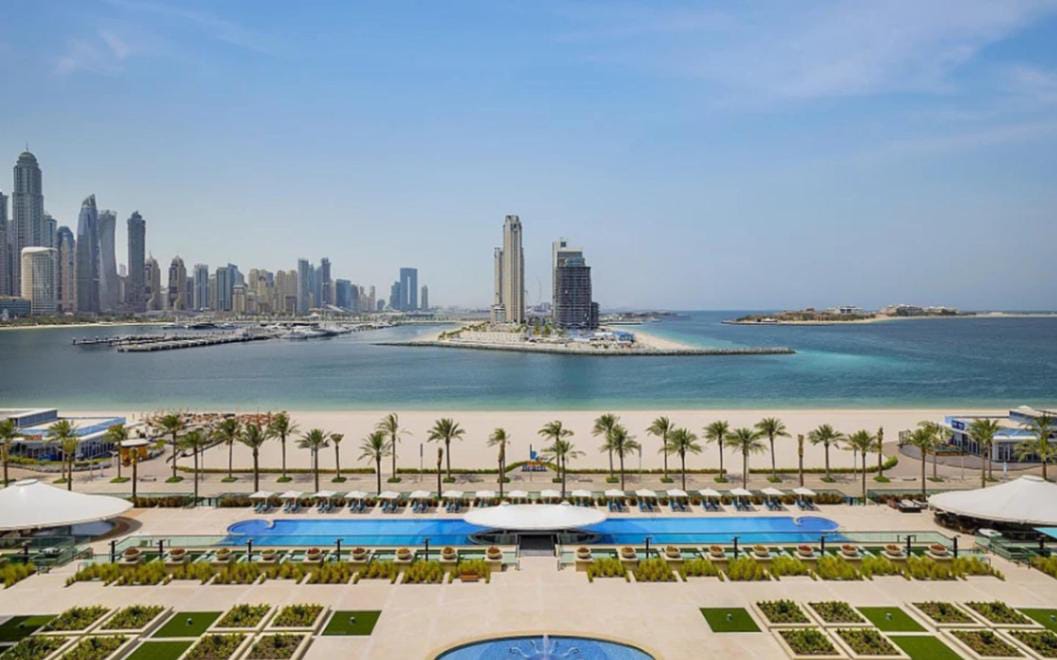 Hot air balloon ride Dubai journey palm Jumehira